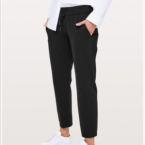 LULULEMON ON THE FLY 7/8 PANT